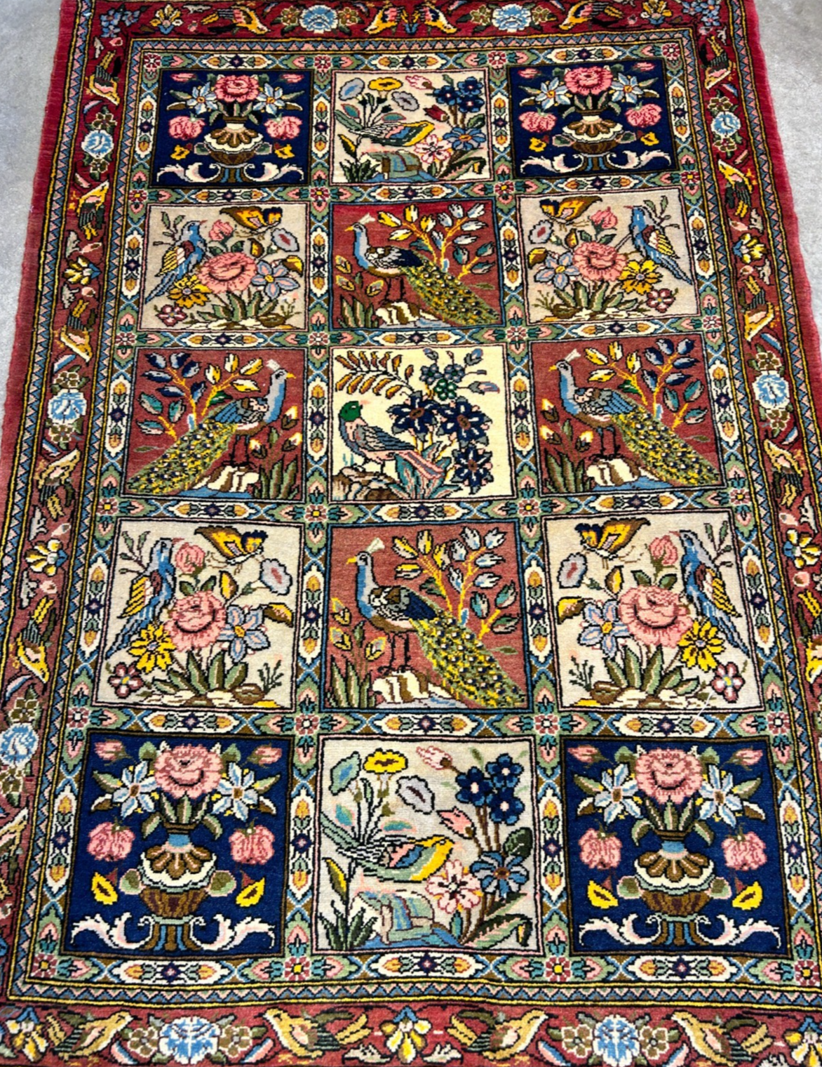 3'5"x5'2" Hand-Knotted 100% Lamb Wool Bakhtiarie Carpet - Area Rug