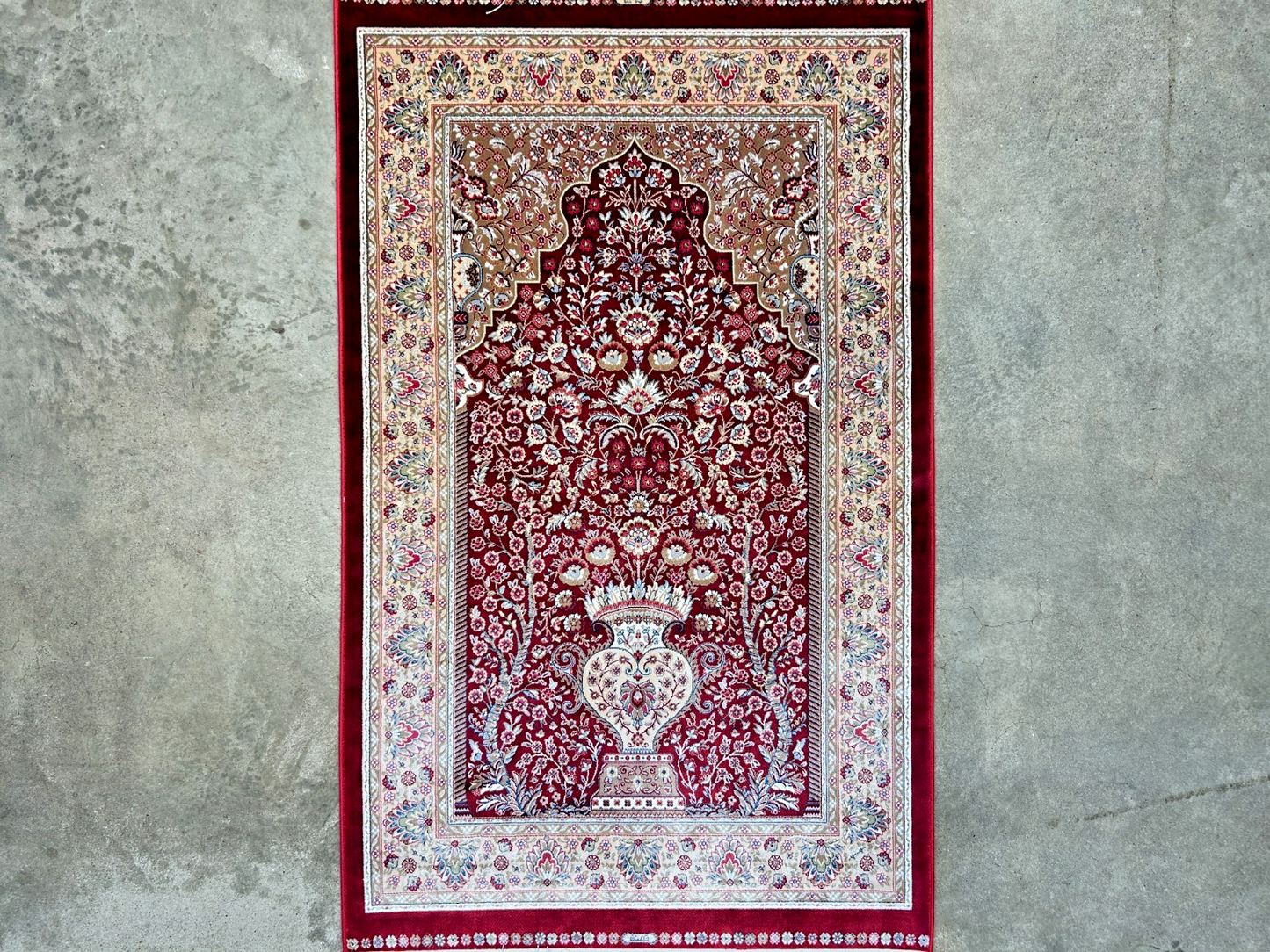 2'8"x4'1" Hand-Knotted 100% Silk Persiane Style Prayer Rug