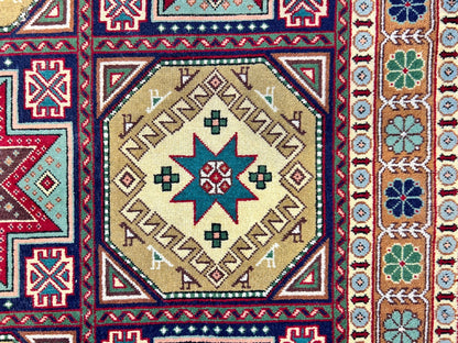 3'5"x5'4" Hand-Knotted 100% Wool Pile Tabrize Rug