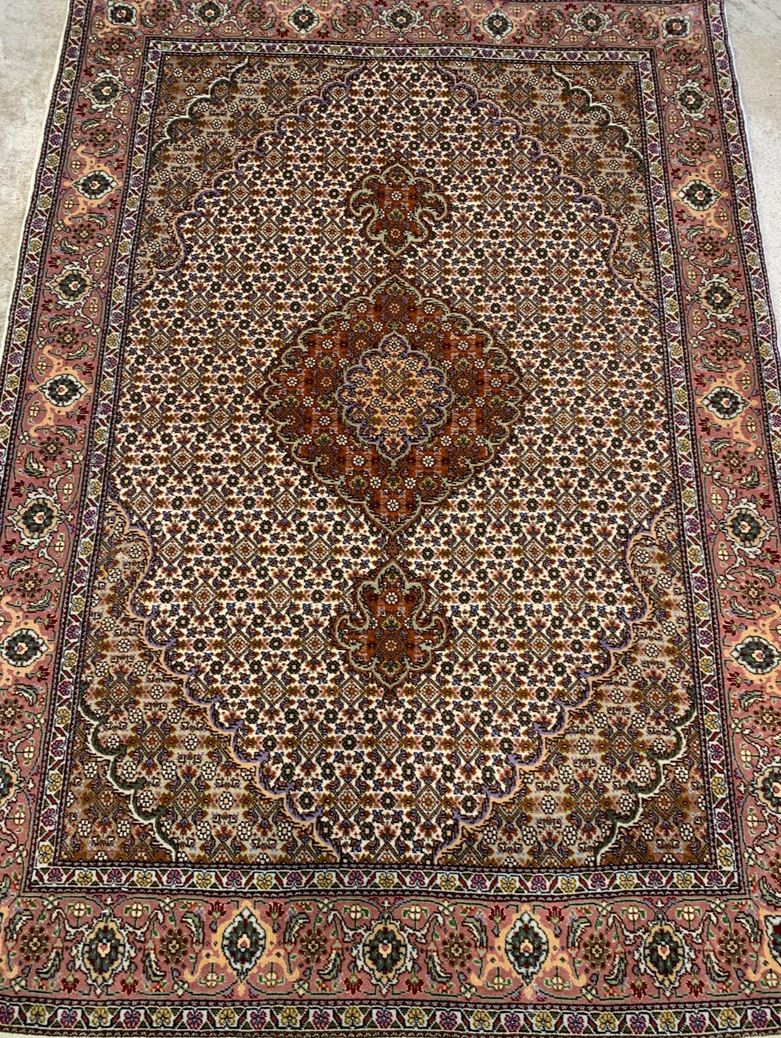 3'5"x4'10" Hand-Knotted Wool & Silk Tabrize Mahi Rug