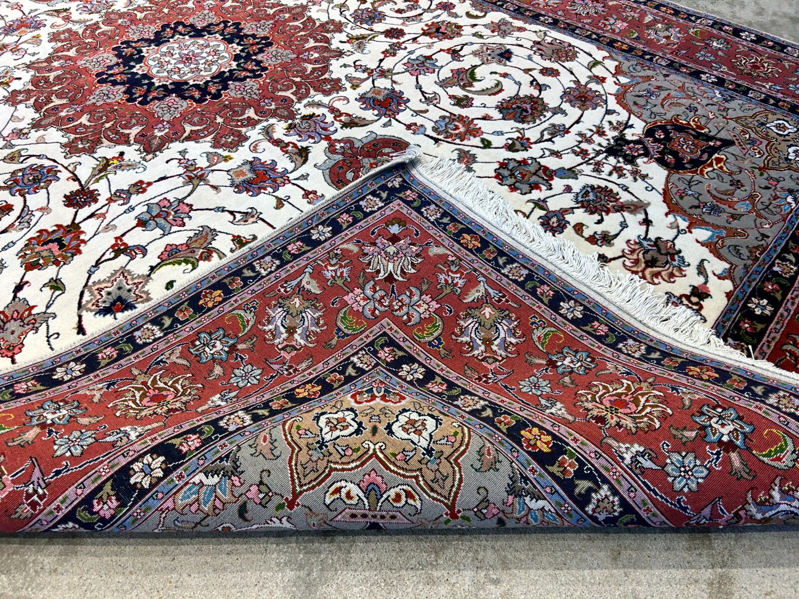 6'2"x9'3" Fine Hand-Knotted Wool & Silk Blend Tabrize Carpet - Area Rug