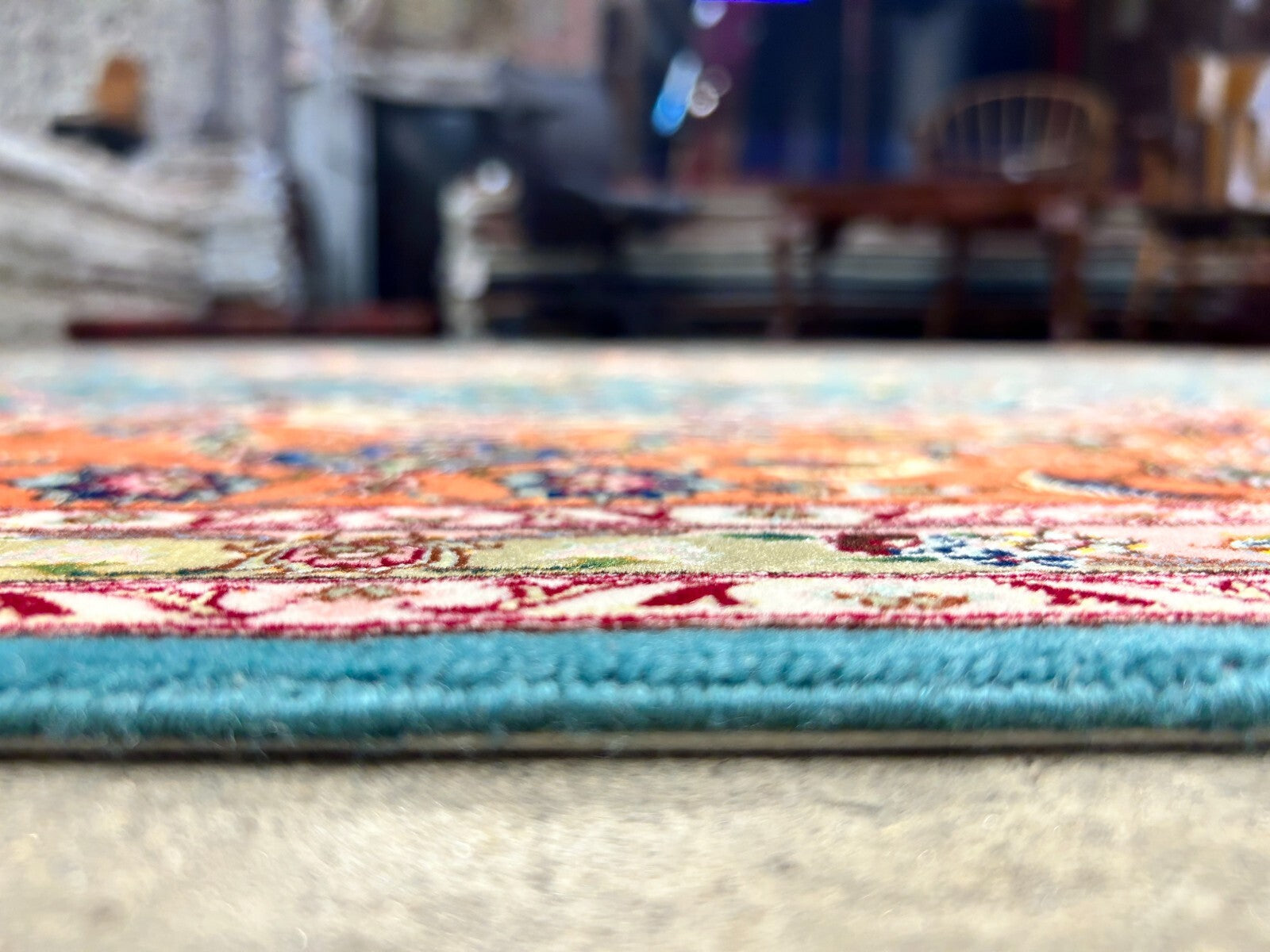 5'9"x9'5" Extra-Fine Hand-Knotted Wool & Silk Blend Tabrize Carpet - Area Rug