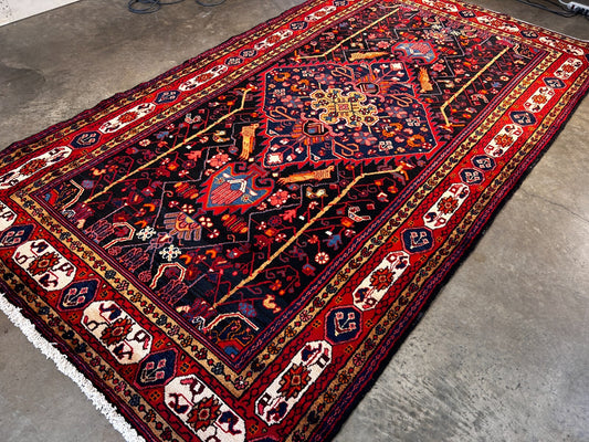 5'6" x 10'5" Hand-Knotted 100% Wool Carpet - Nahavande Area Rug