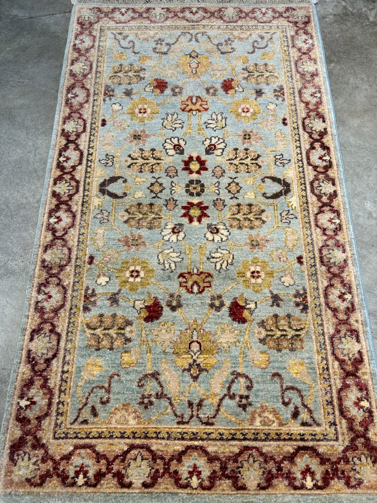 3'x5'2" Fine Hand-Knotted 100% Wool Pile Pakpishawar Area Rug