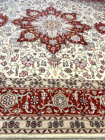 4'10"x6'8" Very Fine Hand-Knotted Wool & Silk Blend Tabrize Carpet - Area Rug