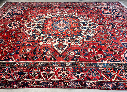 10'2"x13'1" Hand-Knotted 100% Wool Pile Bakhtiarie Rug