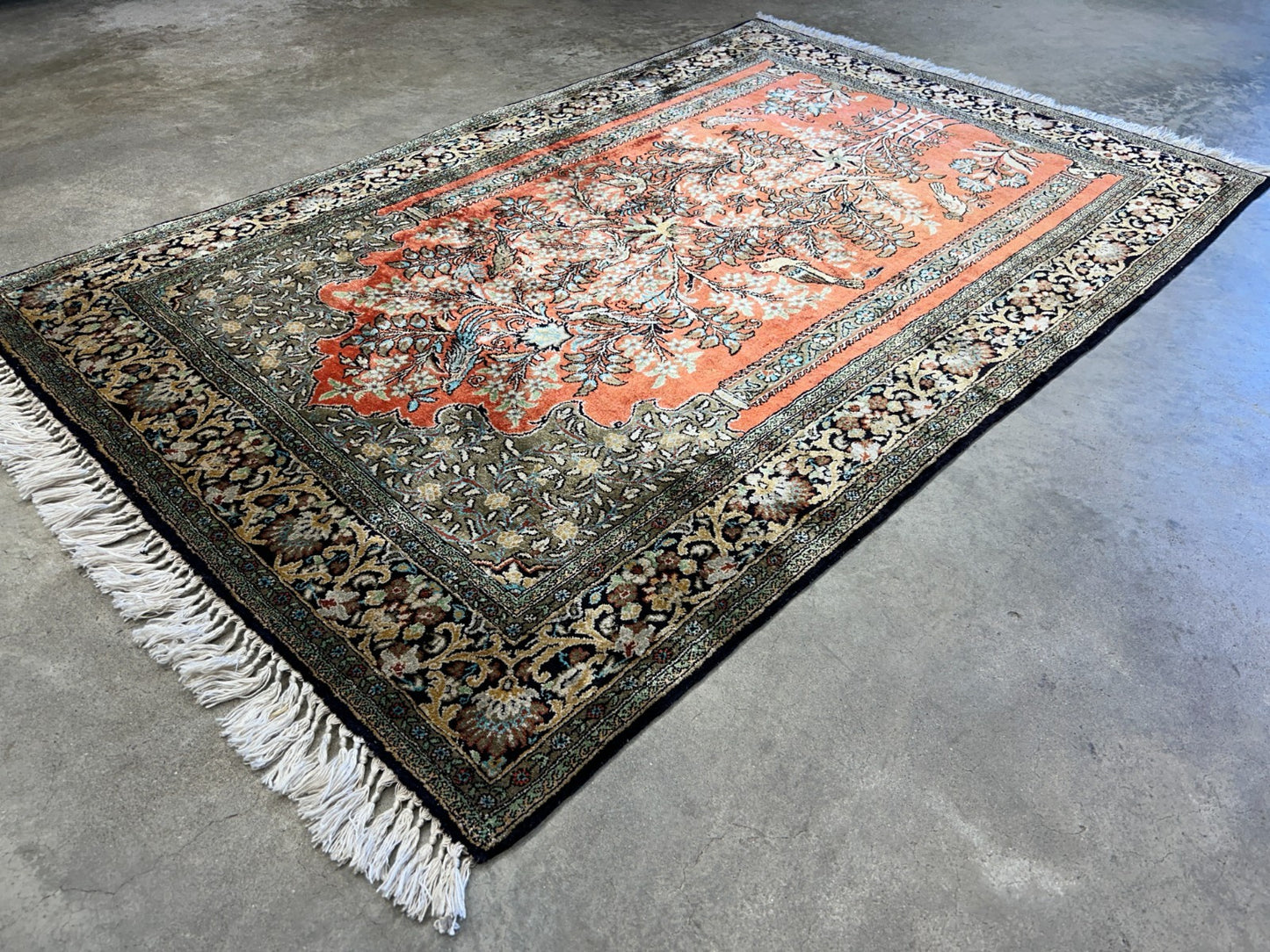 3'3"x5'7" Exquisite Fine Hand-Knotted 100% Silk Tree of Life Area Rug