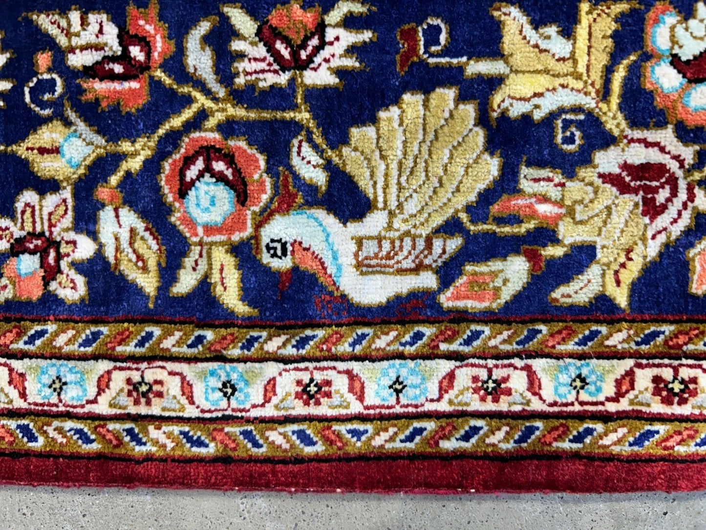 3'3"x5' Exquisite Fine Hand-Knotted 100% Silk Qume Area Rug