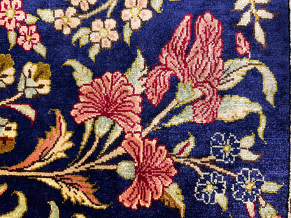 3'3"x4'11" Exquisite Extra-Fine Hand-Knotted 100% Silk Tree of Life Area Rug