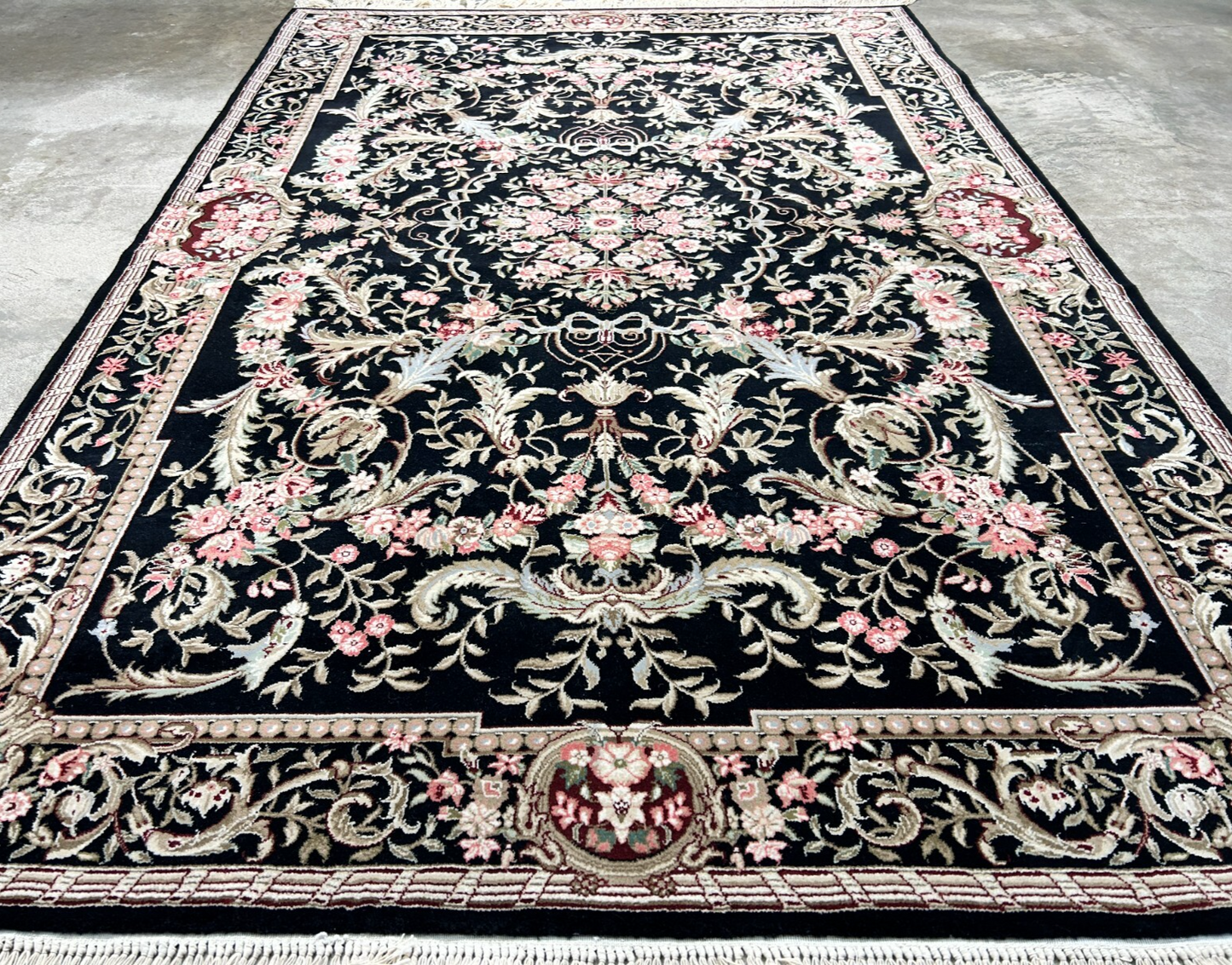 5'6"x8'6'' Hand-Knotted 100% Wool Pile Sino-Persiane Area Rug - Area Carpet