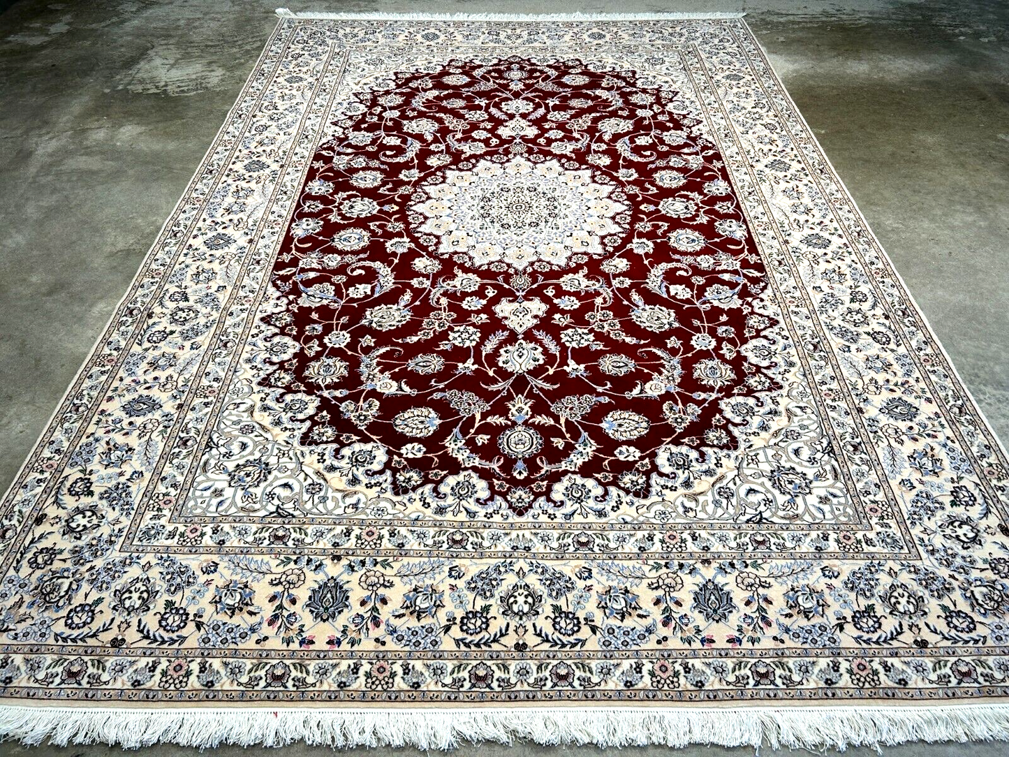 6'7"x9'6" Fine Hand-Knotted Wool & Silk Naine Rug - Area Carpet