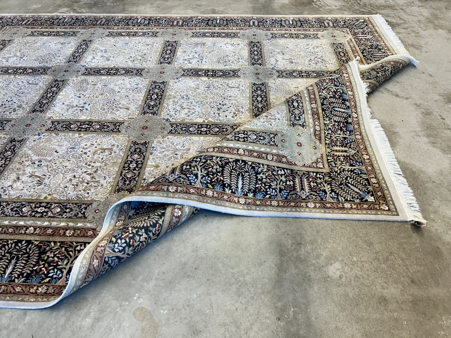 9'2"x12'4" Fine Hand-Knotted 100% Wool Pile Floral Carpet - Area Rug