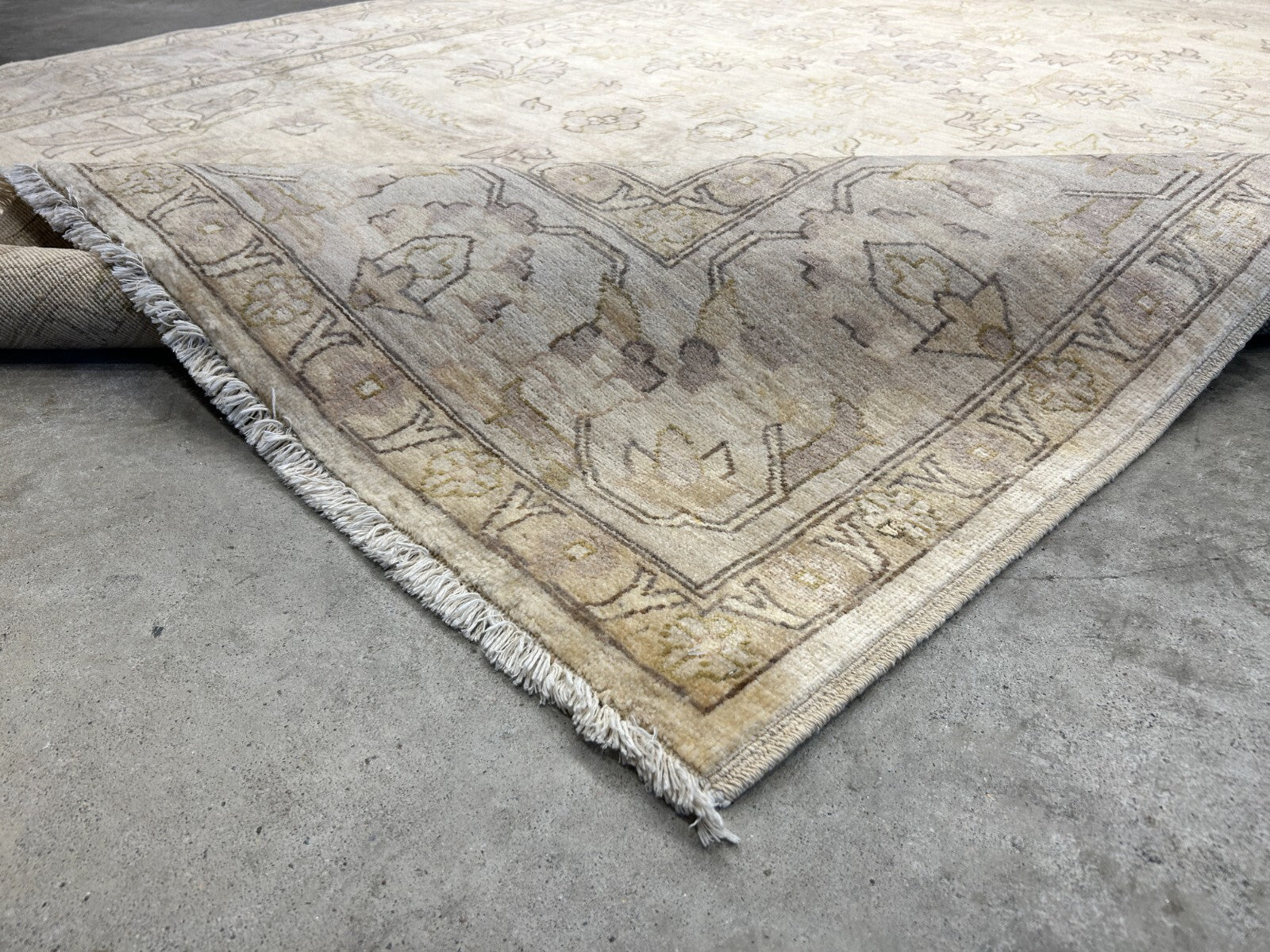 6'6"x9'6" Hand-Knotted 100% Wool Pile Afghan Carpet - Area Rug