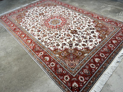 6'7"x10'1" Fine Hand-Knotted Wool & Silk Blend Tabrize Carpet - Area Rug
