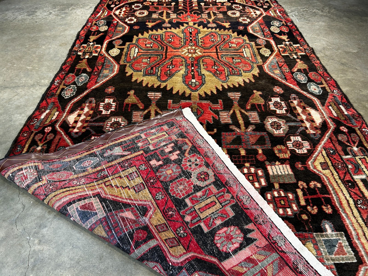 4'9" x 10'8" Hand-Knotted 100% Wool Pile Nahavande Area Rug - Carpet