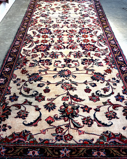 5'1" x 10'3" Hand-Knotted 100% Wool Pile Nahavande Area Rug - Carpet