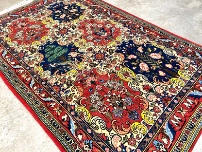 3'5"x5'2" Hand-Knotted 100% Lamb Wool Bakhtiarie Carpet - Area Rug