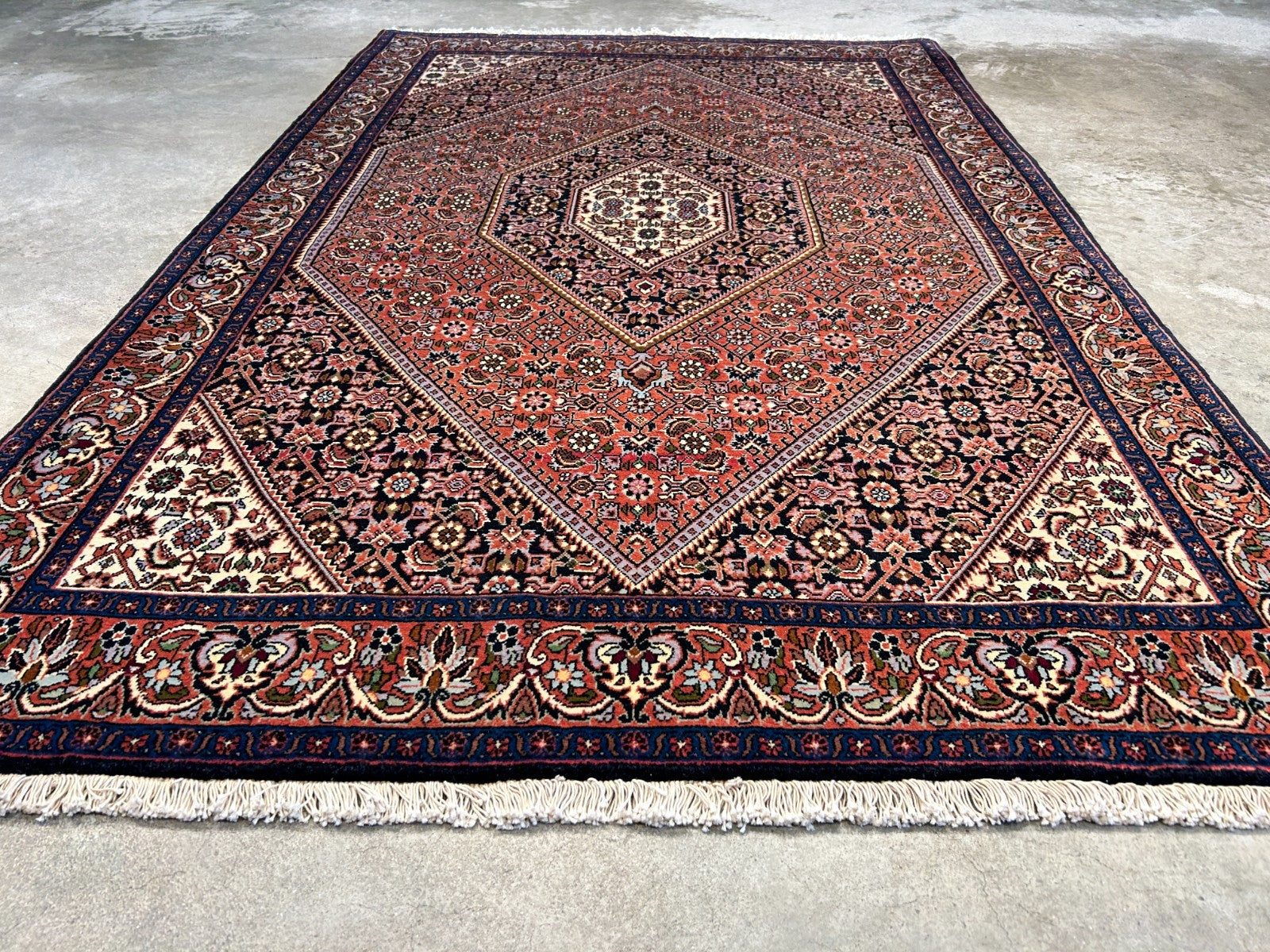3'7"x5'8" Hand-Knotted 100% Wool Pile Persiane Bijare Rug