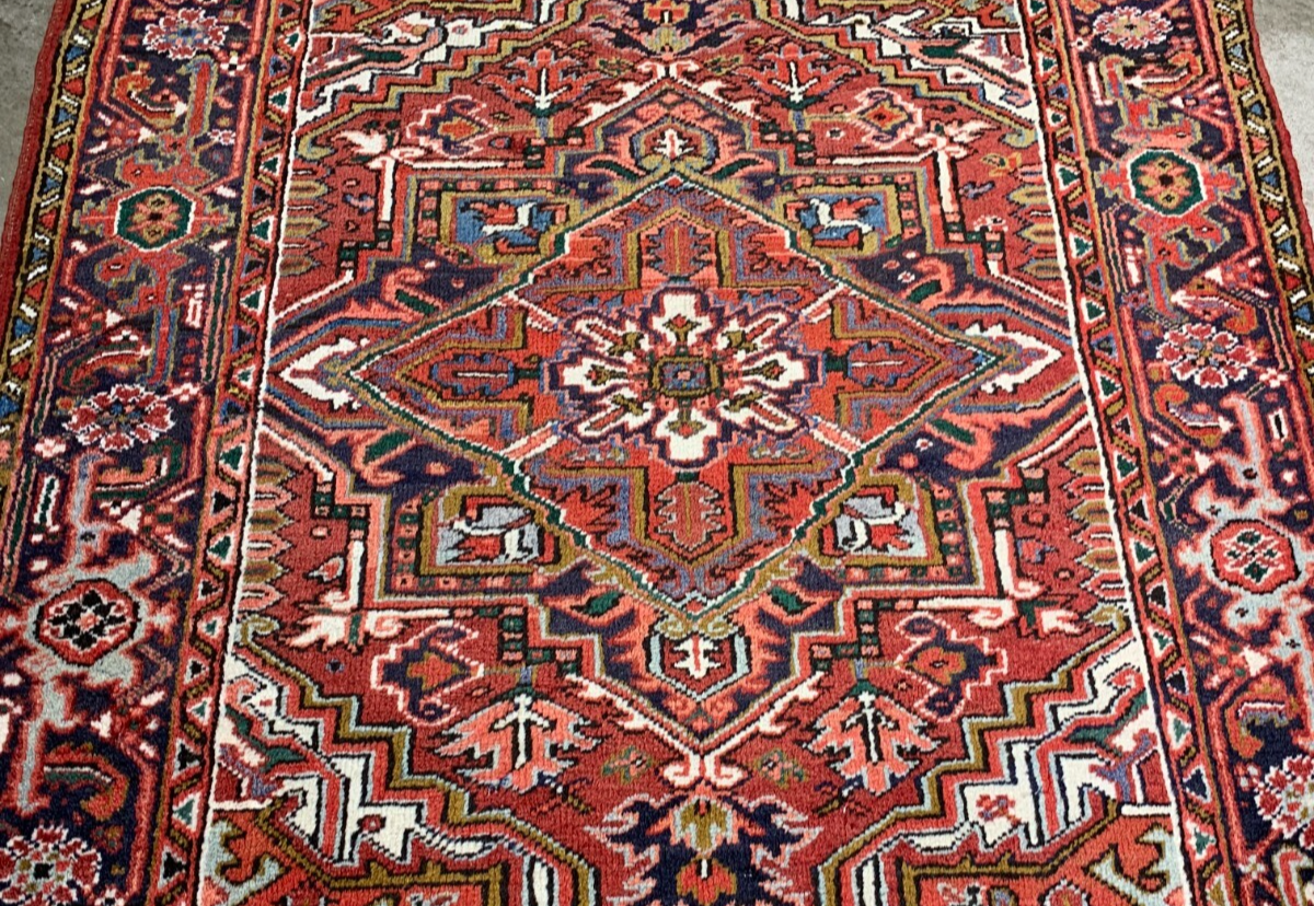 4'10" x 6'4" Fine Hand-Knotted 100% Wool Geometric Herize Area Rug - Carpet