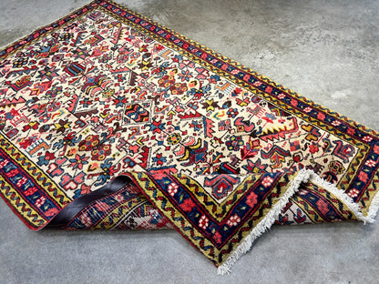 3'2"x5' Antique Hand-Knotted 100% Wool Pile Herize Bakhshayesh Rug