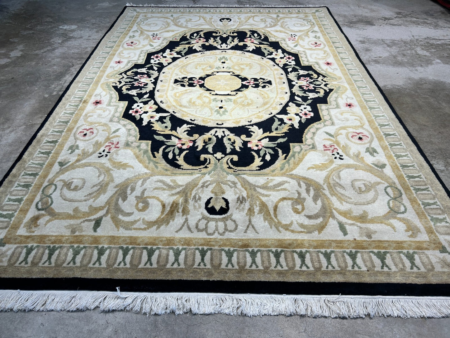 6'1"x9'2" Hand-Knotted 100% Wool Pile Aubusson Carpet - Area Rug