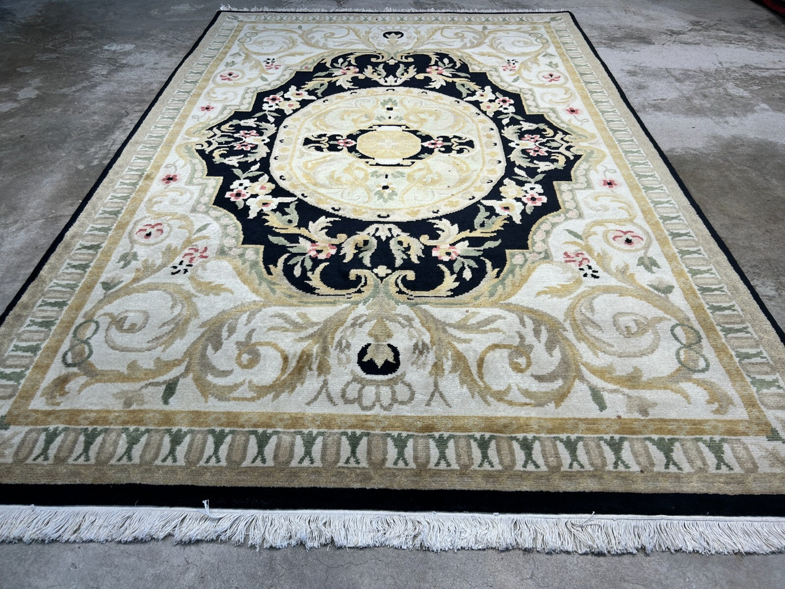 6'1"x9'2" Hand-Knotted 100% Wool Pile Aubusson Carpet - Area Rug