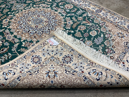 3'8"x4'10'' Hand-Knotted Very Fine Silk & Wool Naine Area Rug