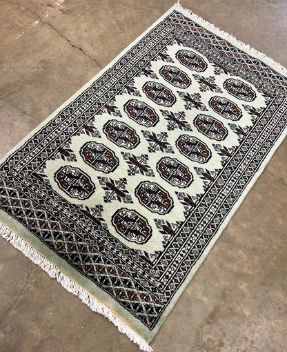 2'7"x4'2" Hand-Knotted 100% Wool Pile Bokhara Rug