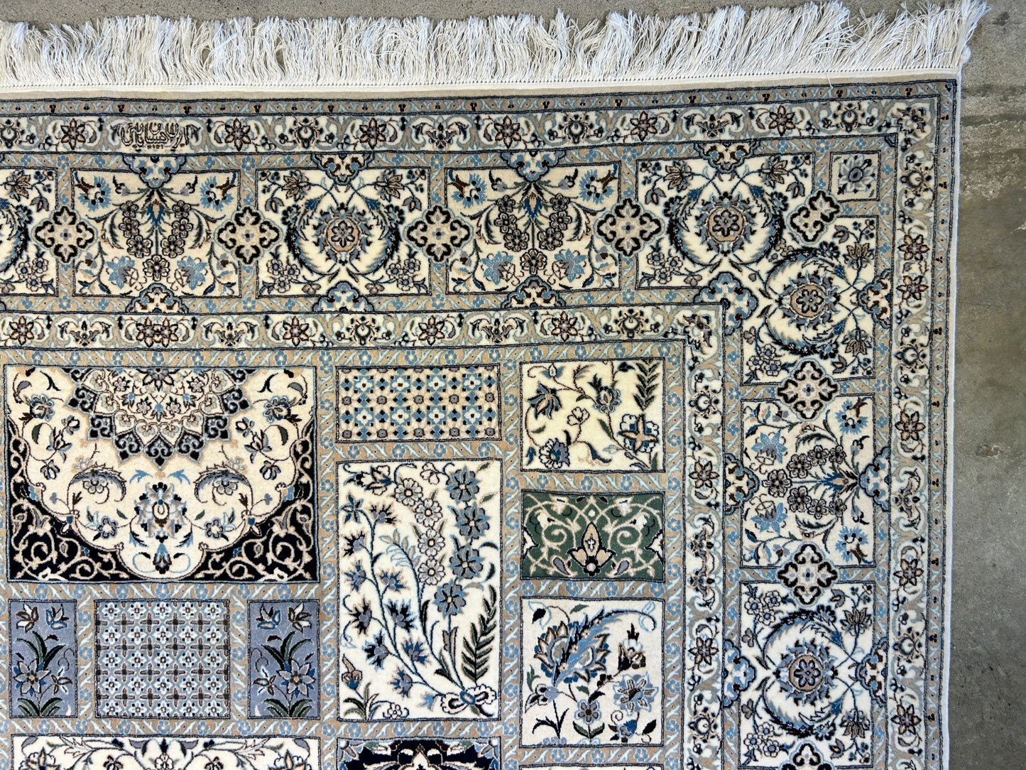 6'9"x10'2" Extra Fine Hand-Knotted Wool & Silk Habibian Naine Rug - Area Carpet