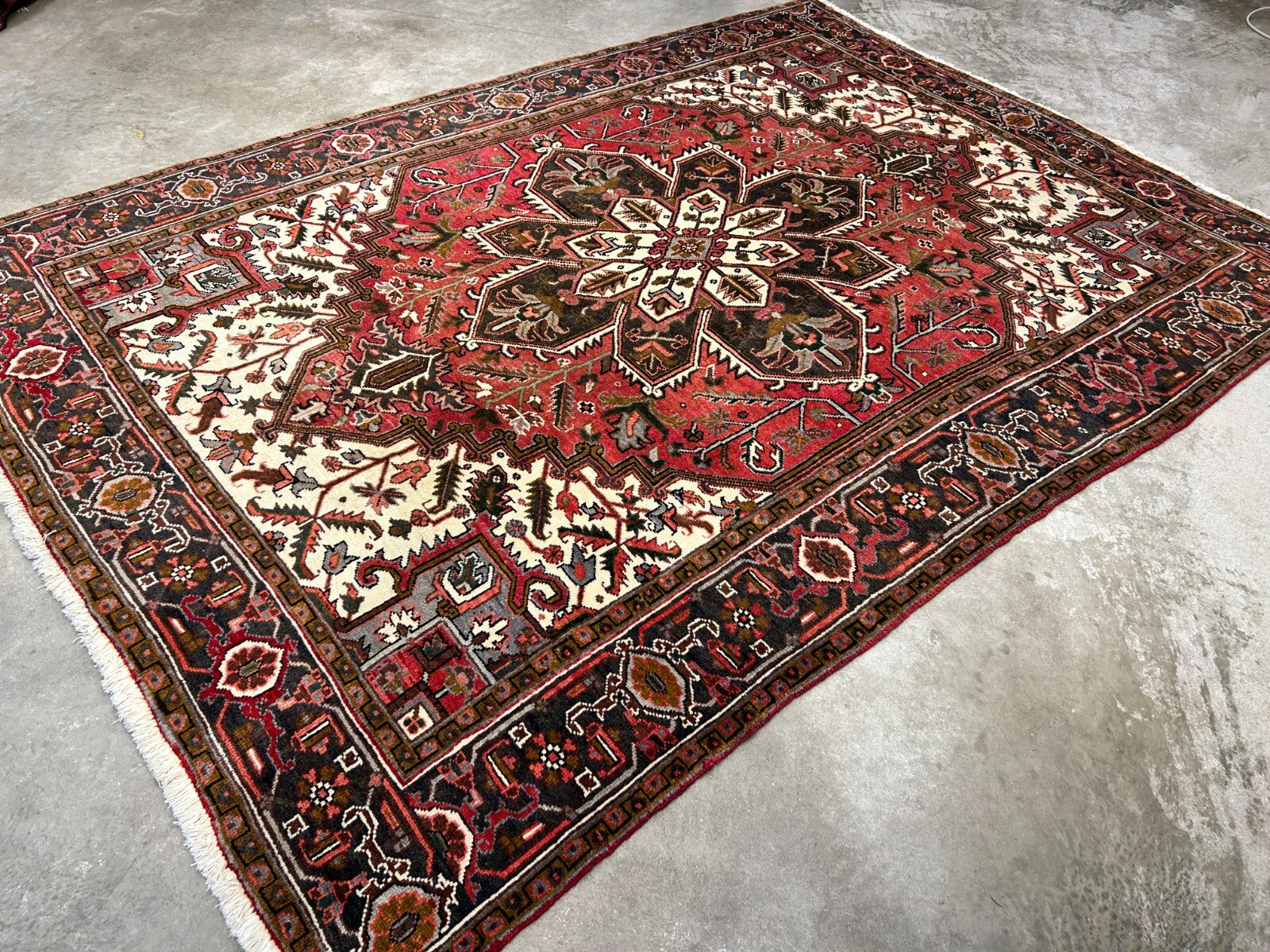 6'7"x9'5" Hand-Knotted 100% Wool Herize Carpet - Area Rug