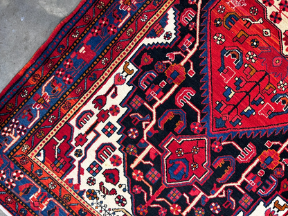 5'10" x 10'11" Hand-Knotted 100% Wool Pile Nahavande Area Rug