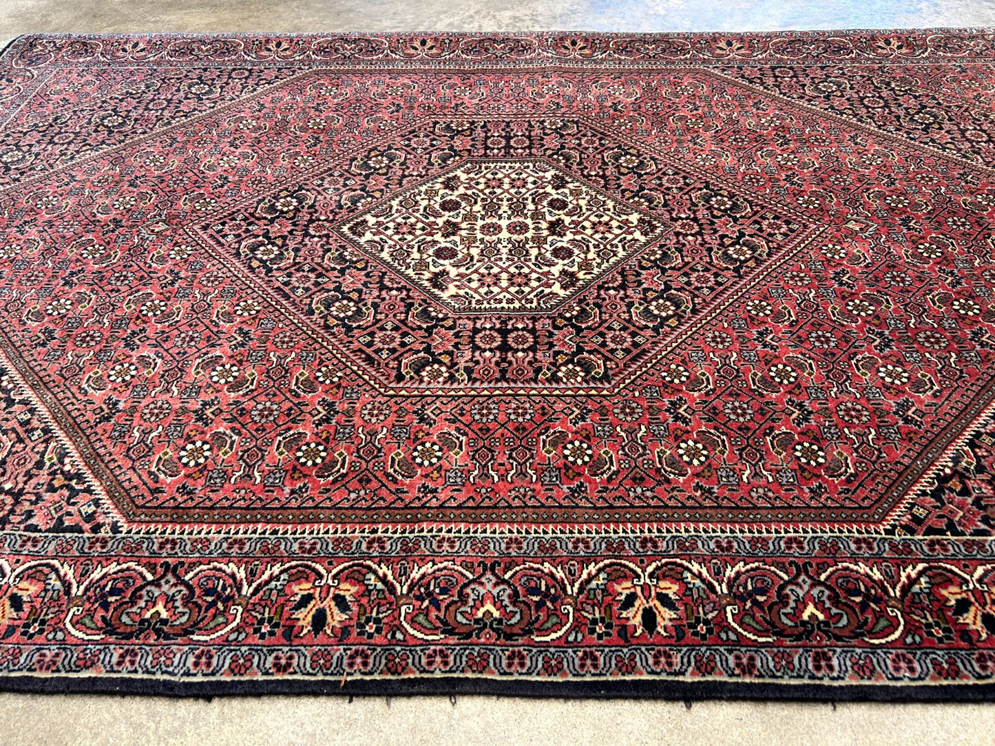 3'8"x5'10" Hand-Knotted 100% Wool Bidjare Carpet - Area Rug