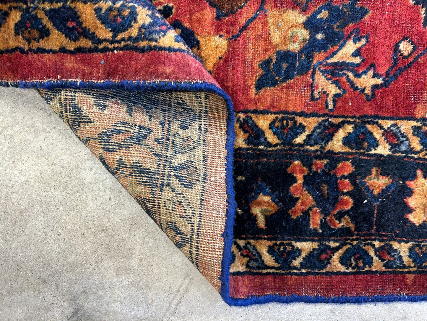 4'10"x6'6" Antique Hand-Knotted 100% Wool Pile Sarouke Area Rug - Carpet