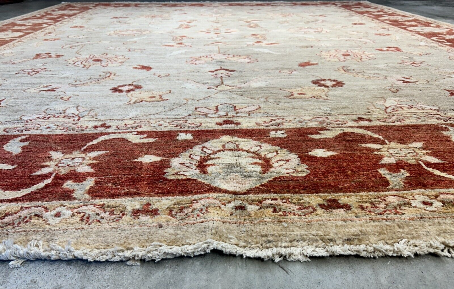 9'x12' Hand-Knotted 100% Wool Pile Indo-Agra Carpet - Area Rug