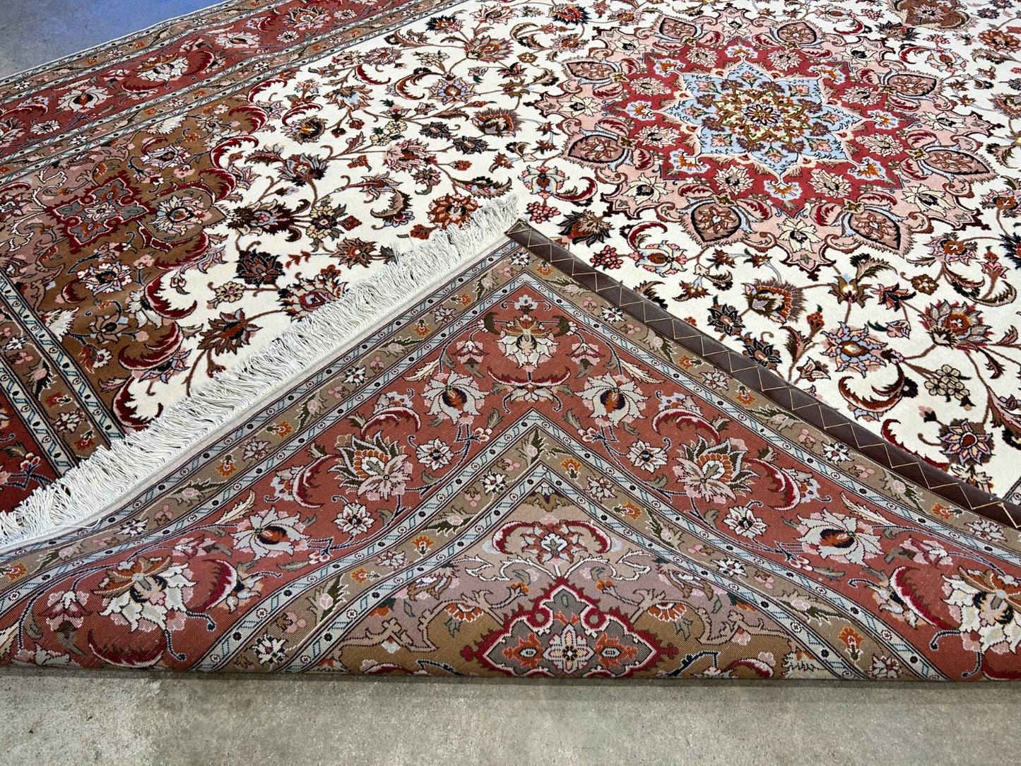 6'7"x10'1" Fine Hand-Knotted Wool & Silk Tabrize Rug - Area Carpet
