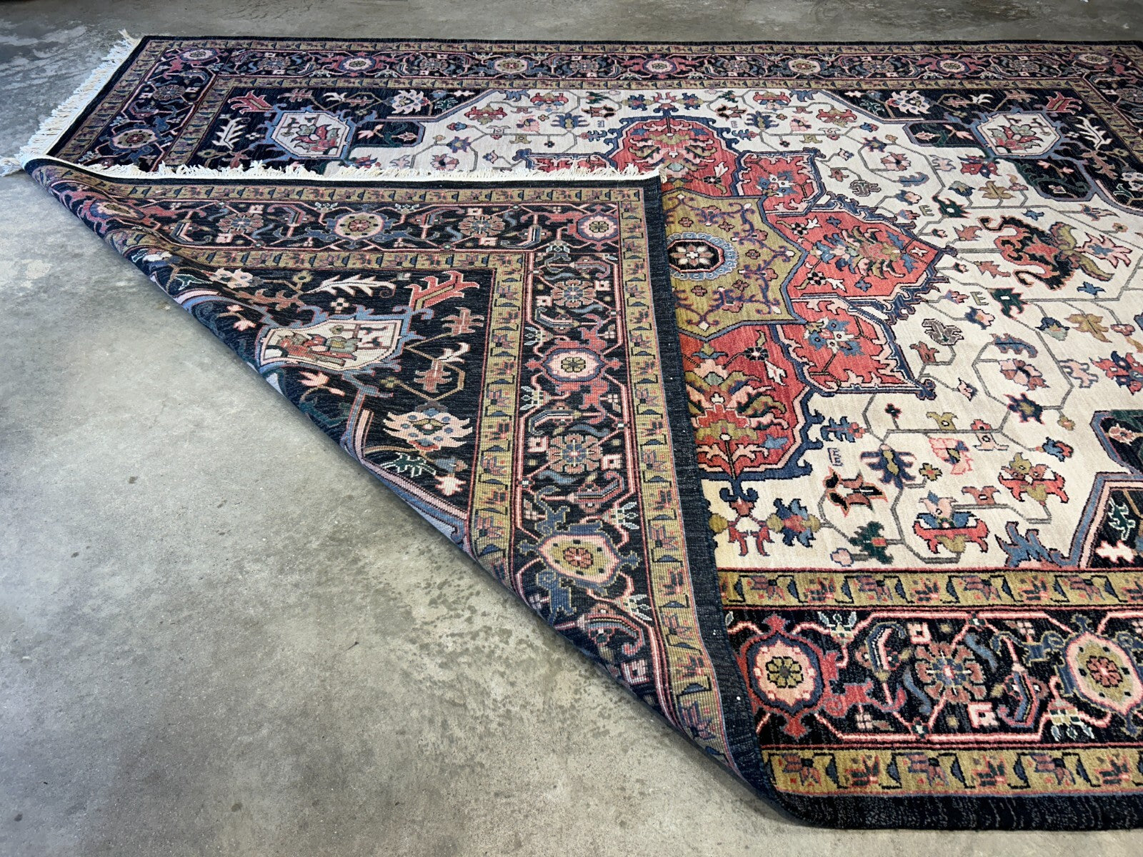 9'x11'10" Hand-Knotted 100%  Wool Pile IndoHeriz Rug