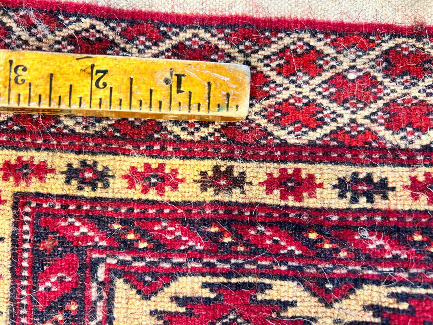 2'10"x4'2" Hand-Knotted 100% Wool Pile Bokhara Rug