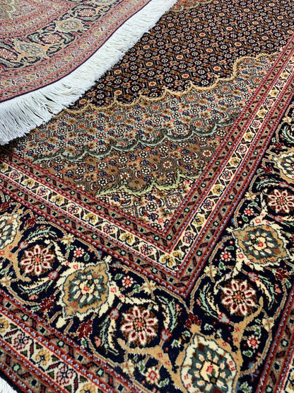 5'x6'7" Fine Hand-Knotted Wool & Silk Blend Tabrize Mahi Carpet - Area Rug