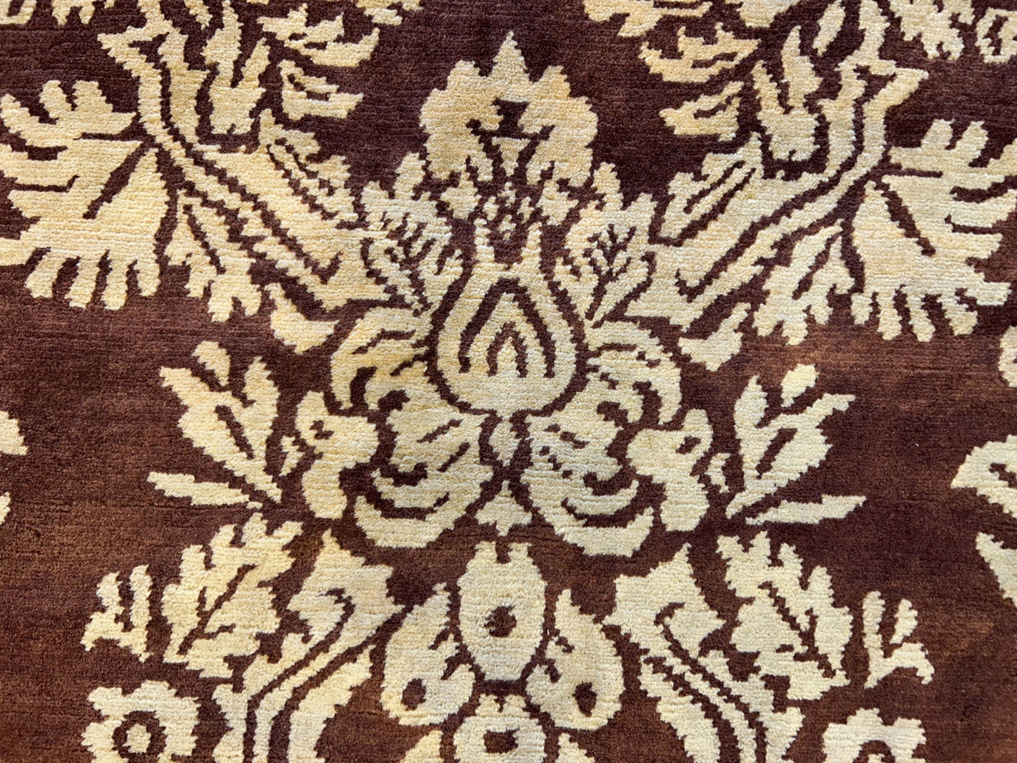 7'11"x9'11" Hand-Knotted 100% Wool Pile Tibetian Area Rug - Carpet