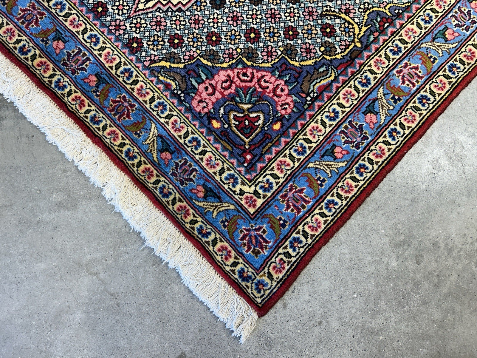 3'5"x5'2" Hand-Knotted 100% Wool Pile Persiane Bakhtiarie Rug