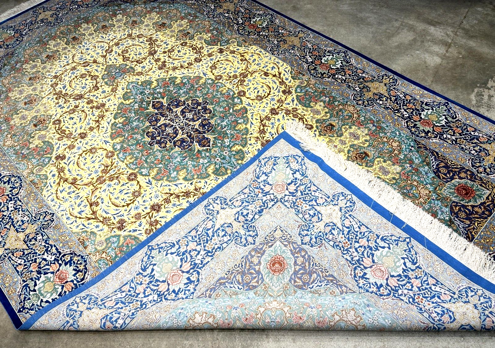 6'5"x10'4" Exquisite Extra-Fine Hand-Knotted 100% Silk Qume Carpet - Area Rug