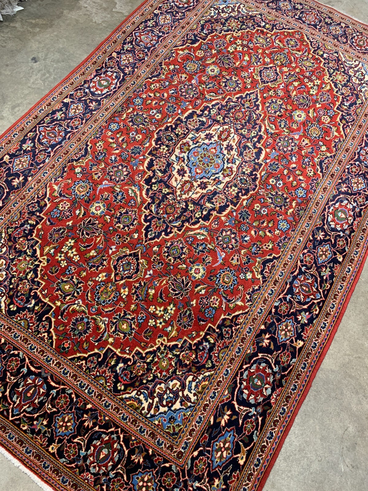 4'6" x 7'6'' Very Fine Lamb Wool Hand-Knotted 100% Wool Carpet - Kashane Rug