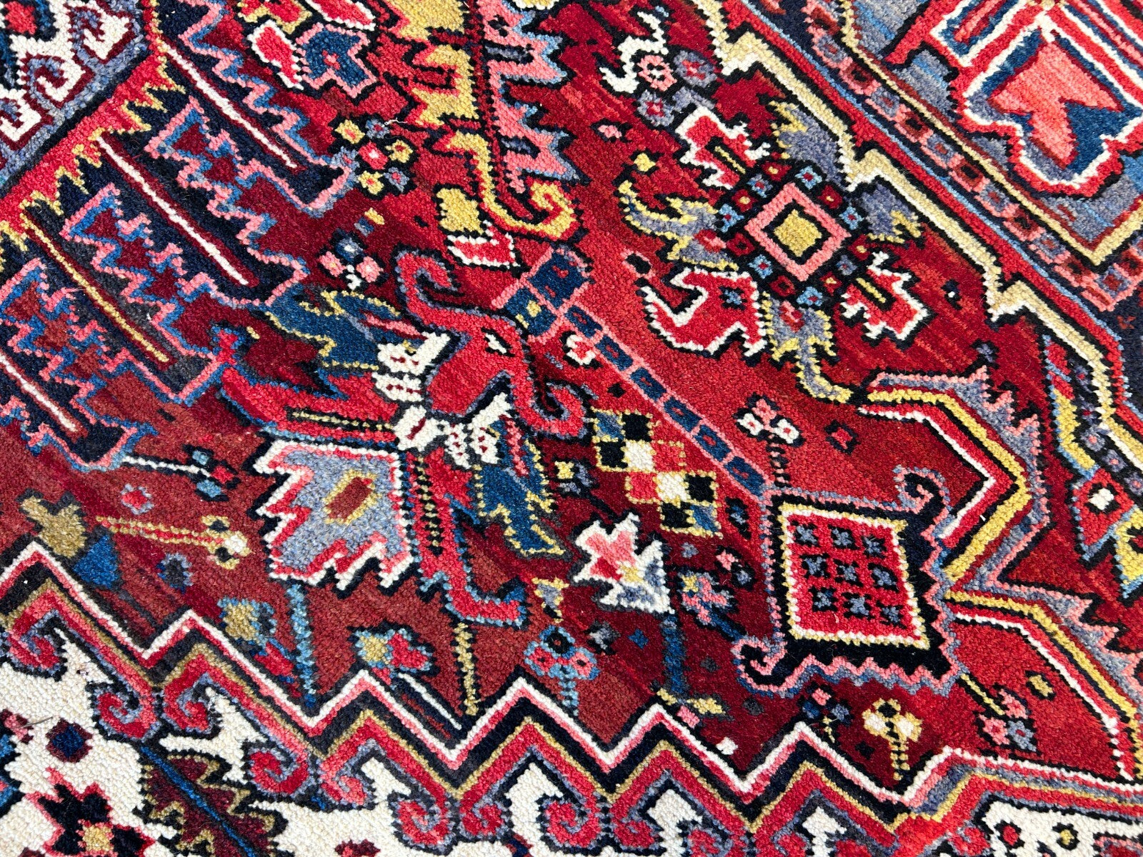 8'10"x12'1" Hand-Knotted 100% Wool Pile Herize Rug