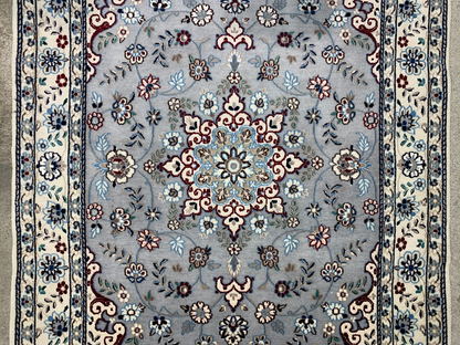2'10"x4'0'' Hand-Knotted Very Fine Silk & Wool Naine Area Rug
