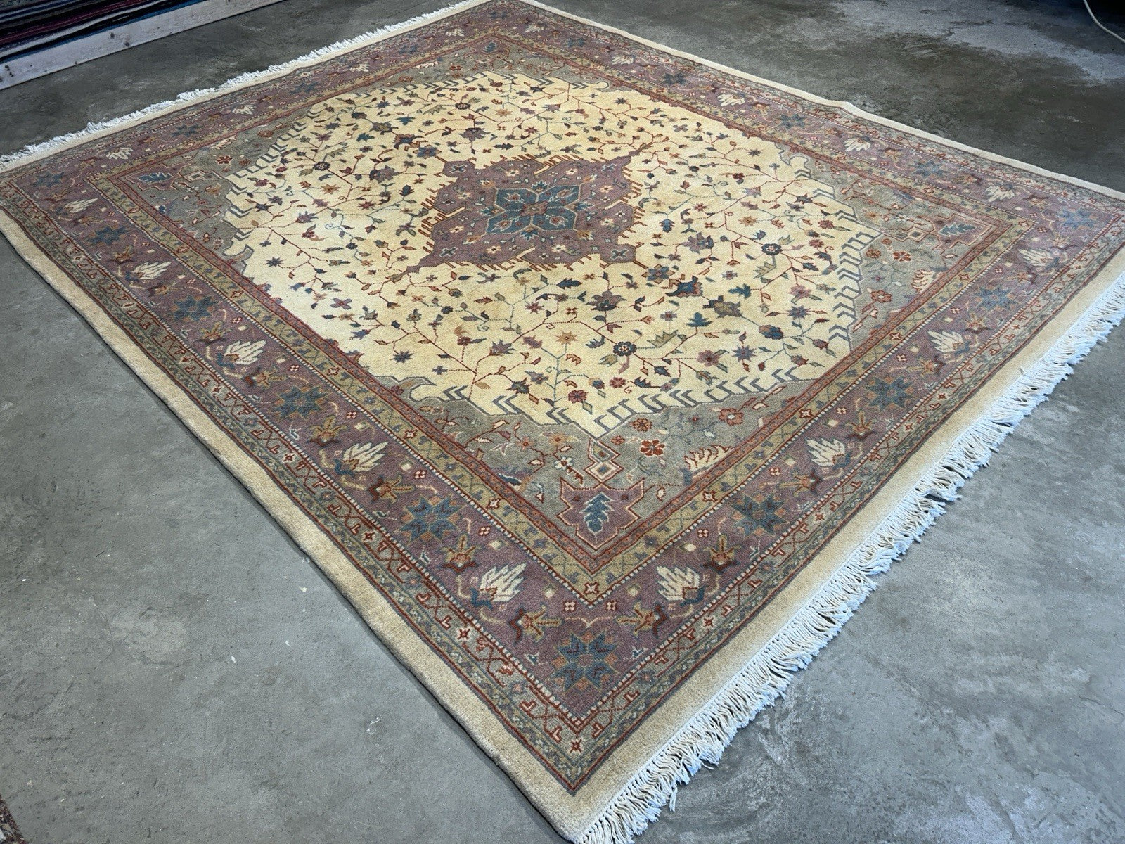 7’10”x9’6” Hand-Knotted 100% Wool Pile Oriental Area Rug - Carpet