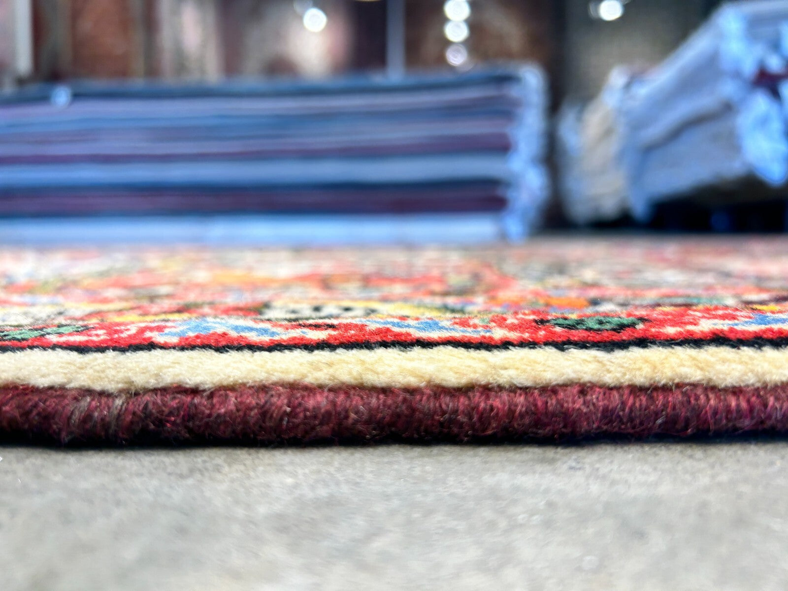 3'5"x5'2" Hand-Knotted 100% Lamb Wool Bakhtiarie Carpet - Area Rug