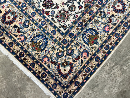 10'5"x13'8" Hand-Knotted 100% Wool Pile All-over Kashane Rug