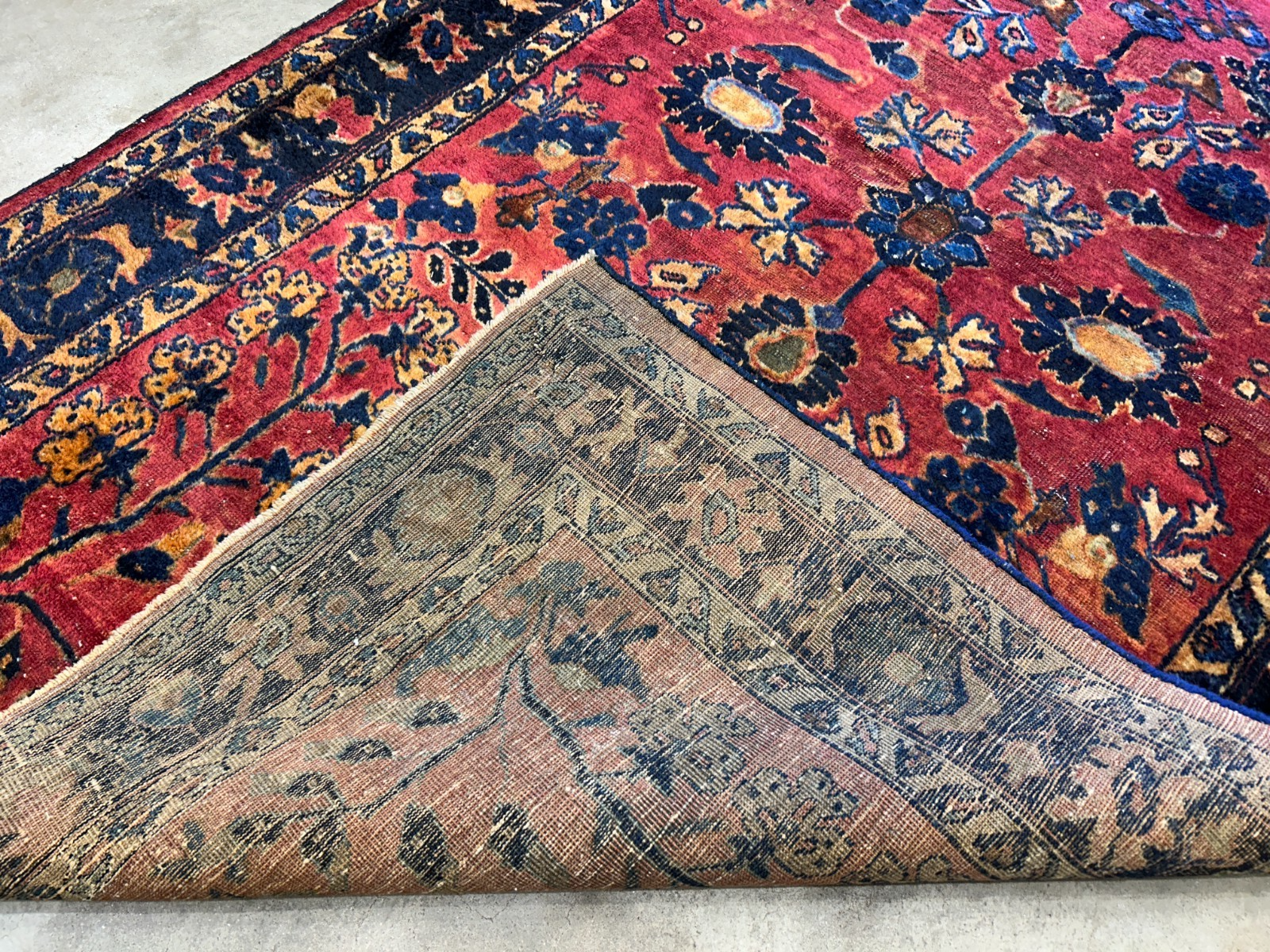 4'10"x6'6" Antique Hand-Knotted 100% Wool Pile Sarouke Area Rug - Carpet
