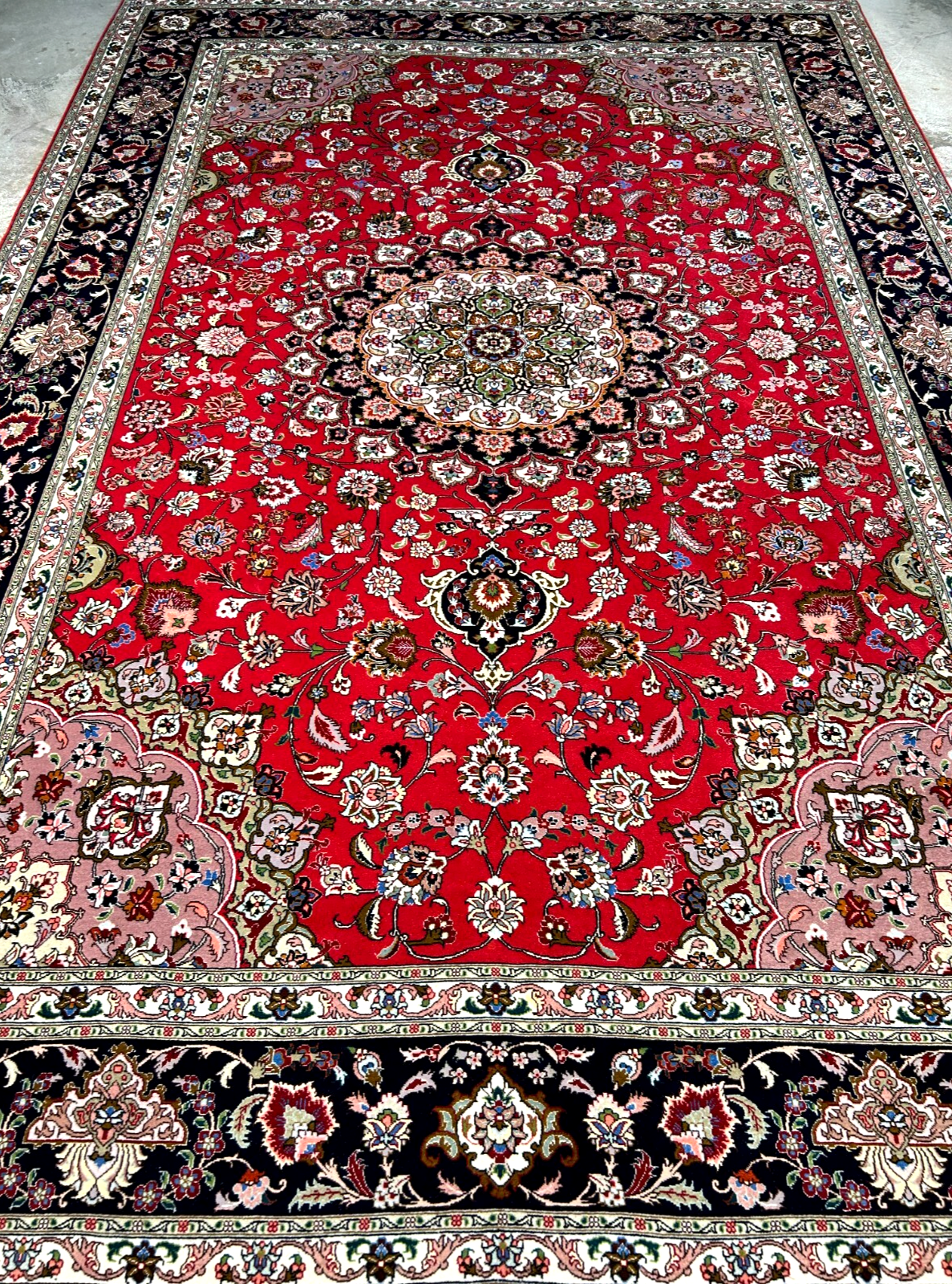 6'7"x9'10" Fine Hand-Knotted Wool & Silk Blend Tabrize Carpet - Area Rug