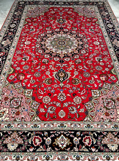 6'7"x9'10" Fine Hand-Knotted Wool & Silk Blend Tabrize Carpet - Area Rug